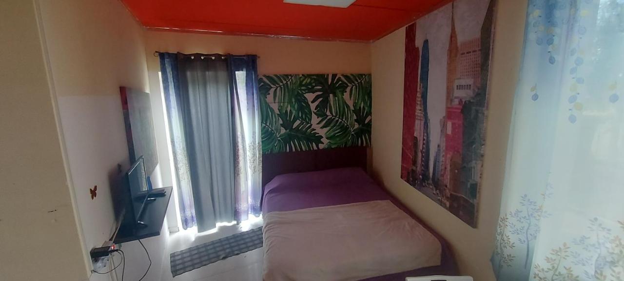Stanza In Villa Con Giardino Con Box Doccia Idromassaggio Rent A Car Aci Bonaccorsi Екстер'єр фото